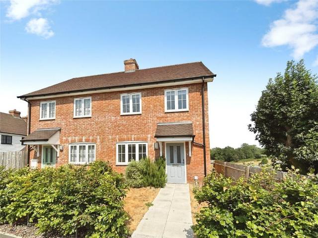 House for rent in Romford, Sandown Park