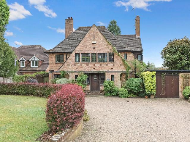House for rent in Oxted, Hillview