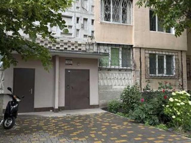 Квартира продажа в Великодолинском, Днепропетровской области