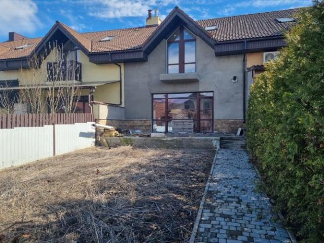 Дом продажа в Київська область
