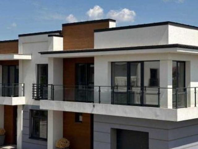 Дом продажа в Ивано-Франковской области