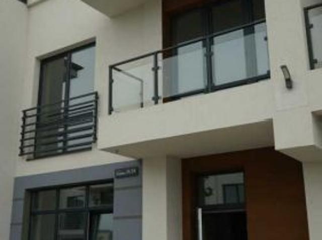 Дом продажа в Ивано-Франковской области