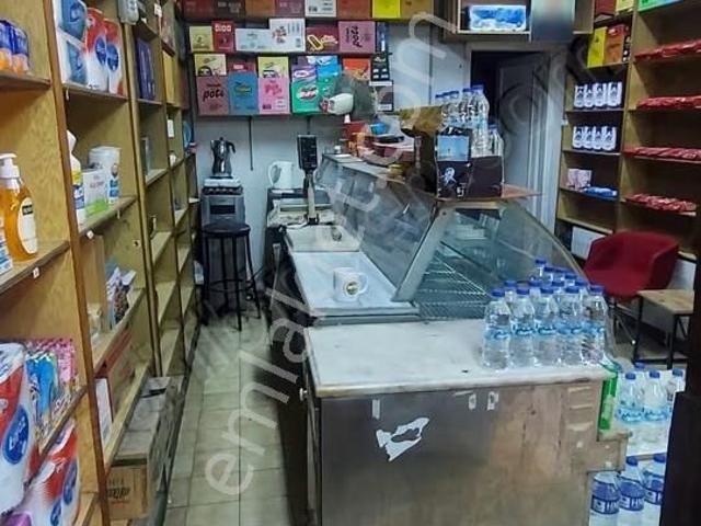 Rasimpaşa Mahallesi, Kadiköy içerisinde kiralık Dükkan