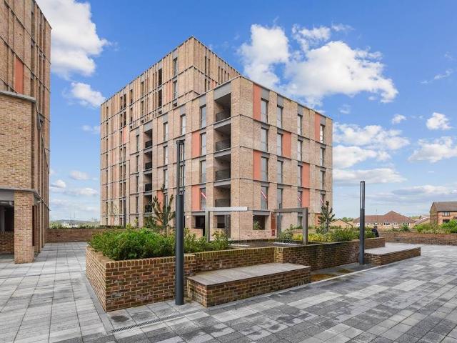 Apartment for rent in Dollis Hill, Greater London