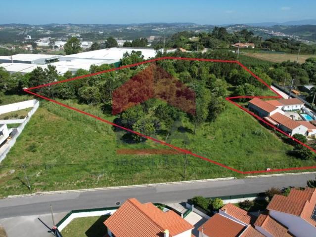 Terreno venda em Óbidos, Leiria
