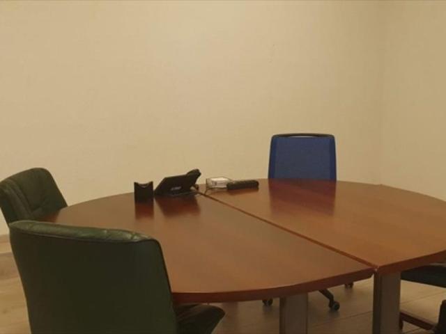 Atelier mieten in Aigle, Waadt