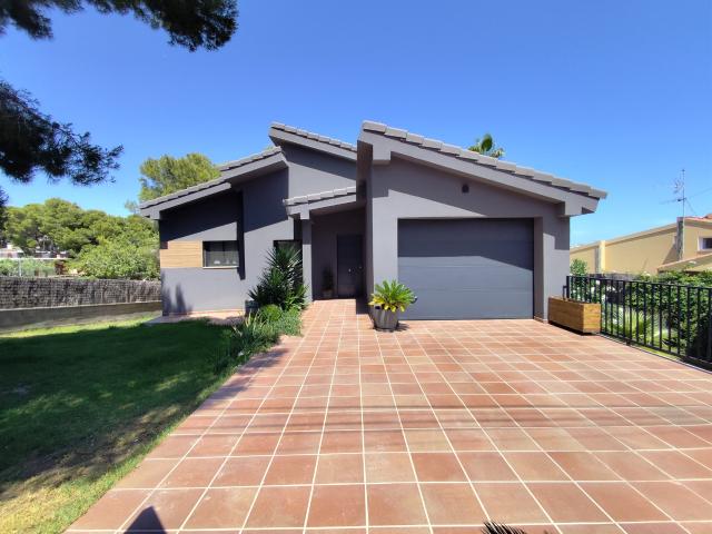 Casa en venta en Baix Penedès, Catalunya