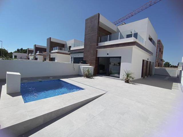 Casa en venta en el Baix Segura / La Vega Baja, Valencia