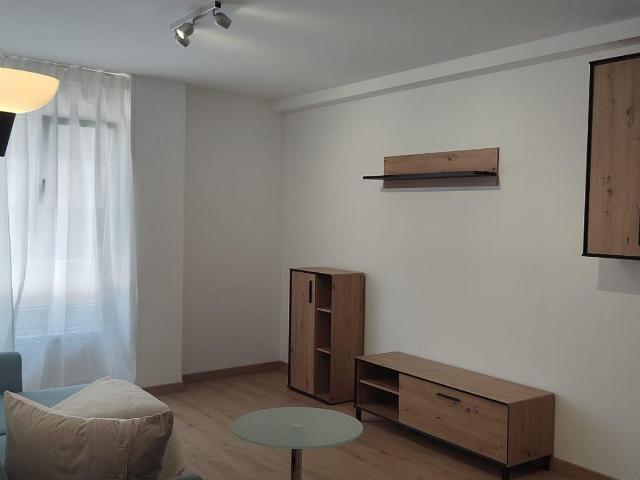 Apartamento en alquiler en Barriu d'El Morralín, Siero