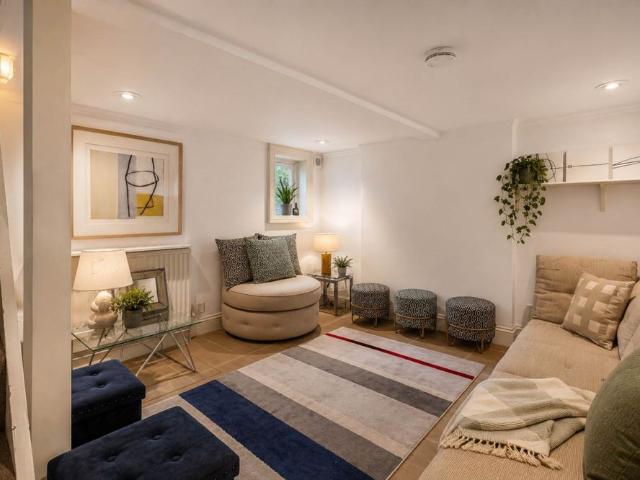 Room for rent in The Slade, Oxfordshire