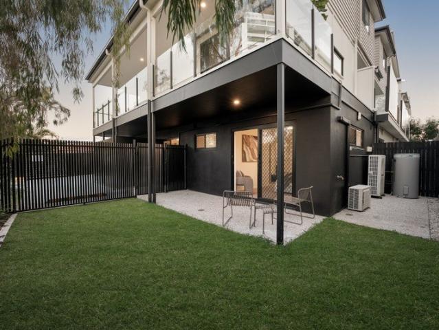 Townhouse for sale in Toombul, Queensland