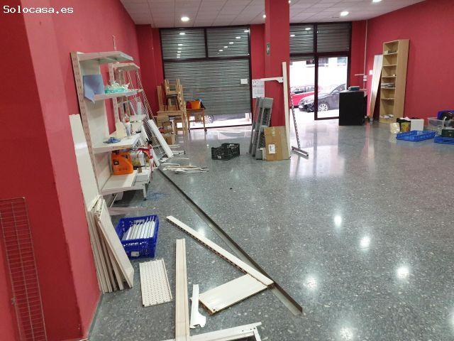 Local Comercial en alquiler en Petrer, les Vinyes
