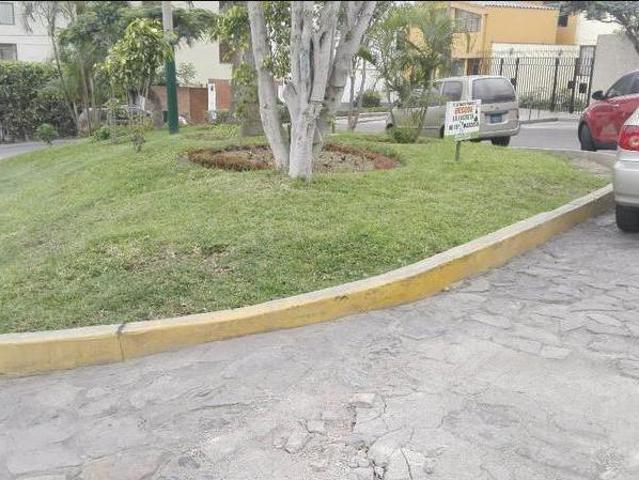 Casa venta en Santiago De Surco, Lima Metropolitana