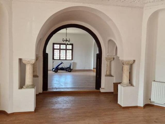 Casă vânzări