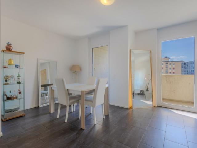 Wohnung kaufen in Porza, Tessin