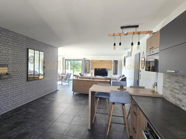 Maison vente à Nîmes, Bezouce