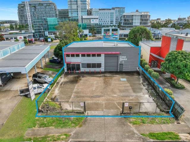 Office for sale in Kings Creek, Queensland