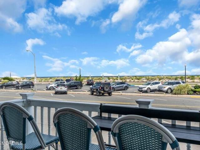 Condo for sale in Monmouth, New Jersey