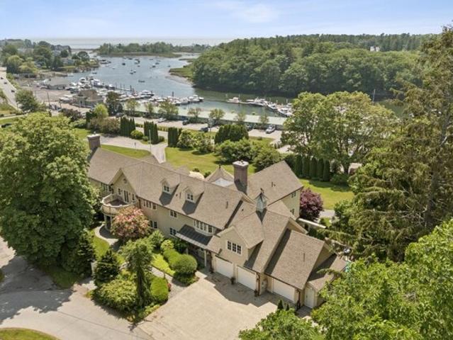 House for sale in Kennebunkport, Maine