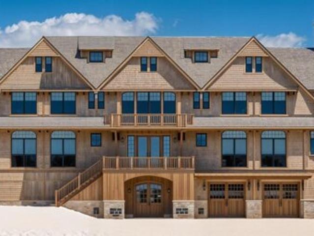 House for sale in Mantoloking, New Jersey