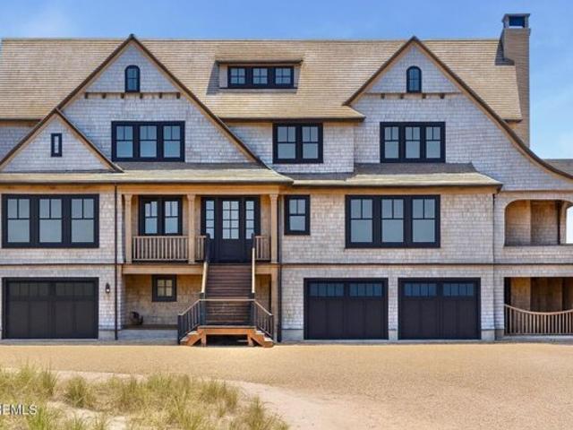 House for sale in Mantoloking, New Jersey