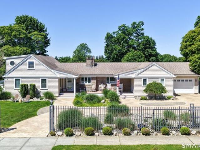 House for sale in New London, Connecticut