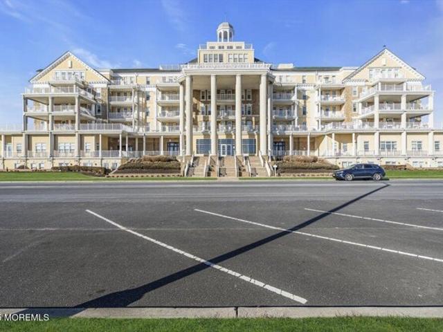 Condo for sale in Spring Lake