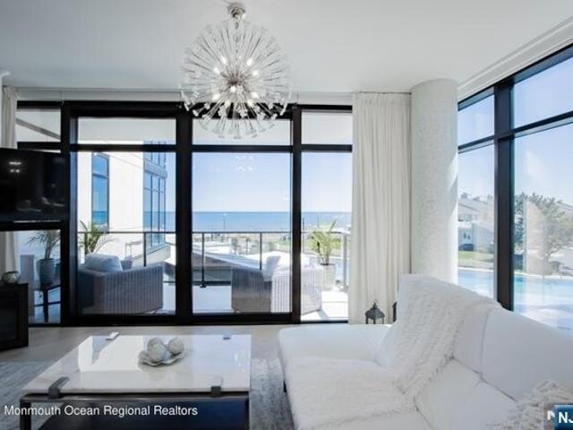 Condo for sale in Monmouth, New Jersey