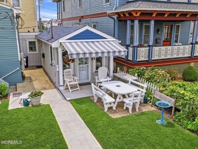 Condo for sale in Monmouth, New Jersey