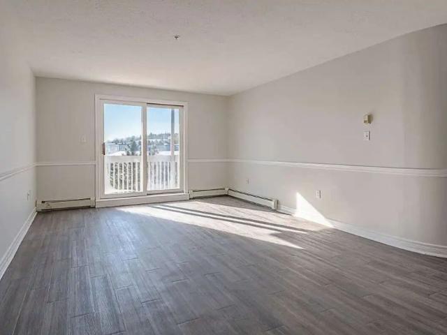 Apartment for rent in Prince Edward Estates, Halifax