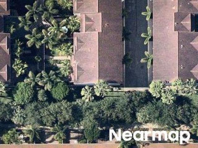 Townhouse for sale in Lake Worth