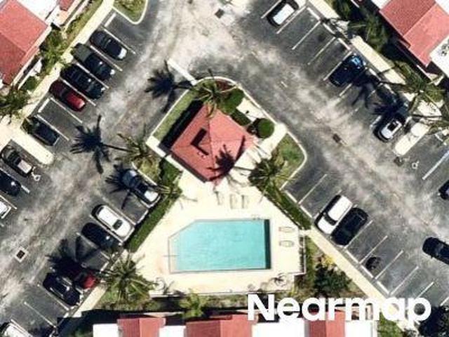 Condo for sale in Hollywood, Florida