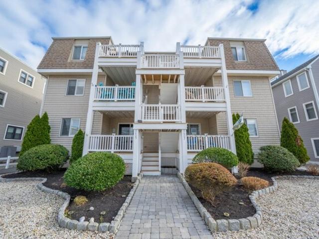 Condo for sale in Avalon