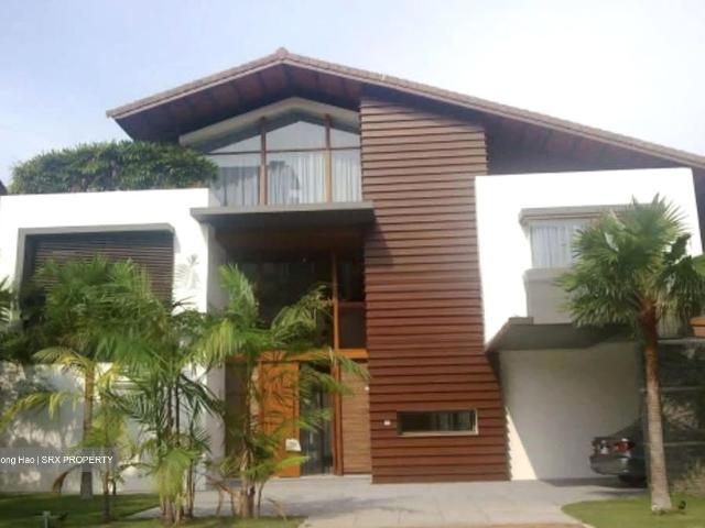 Detached House for sale