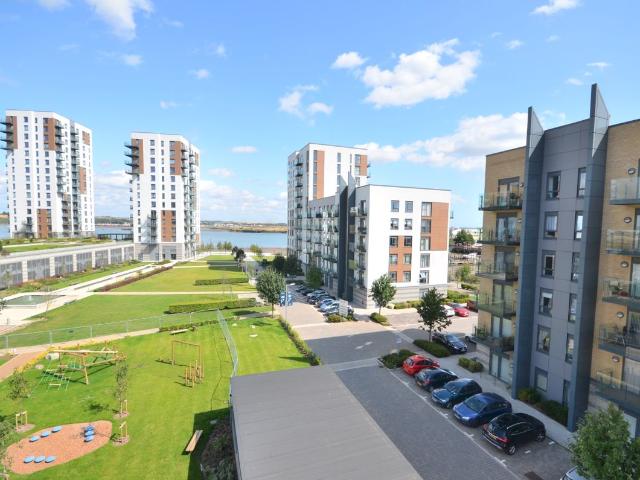 Apartment for rent in Brompton, Gillingham