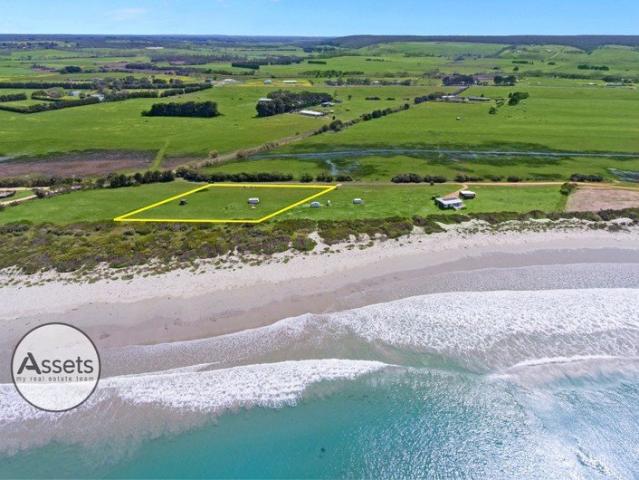 Land for sale in Victoria