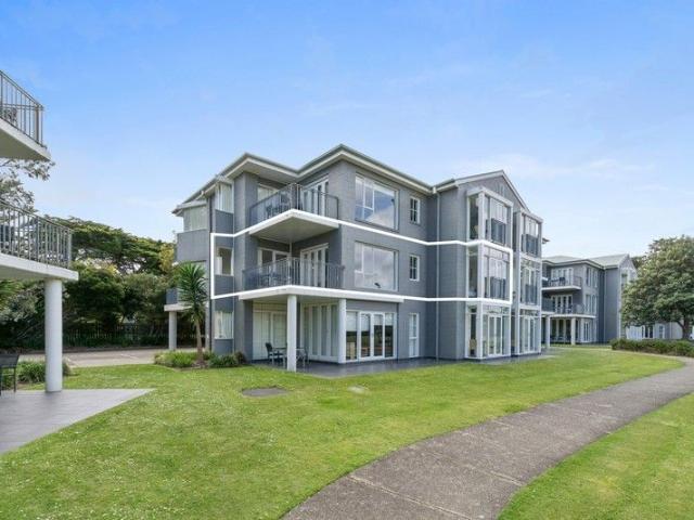 Apartment for sale in Lorne, Victoria
