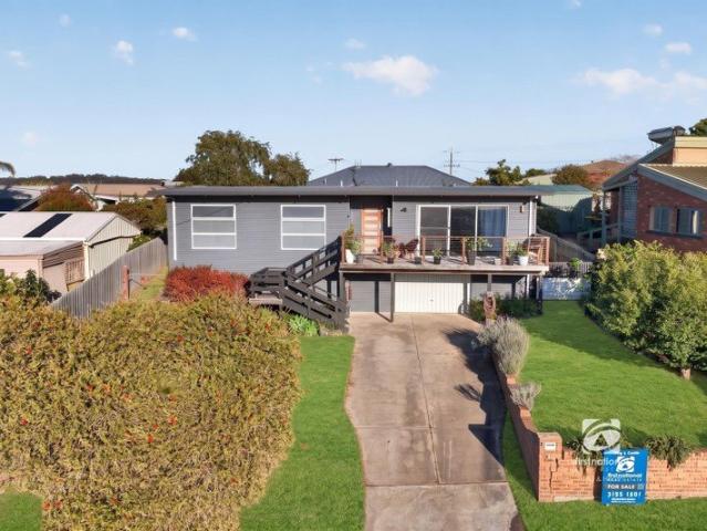 House for sale in Lakes Entrance, Shire of East Gippsland