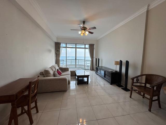 Condominium for rent in Malaka