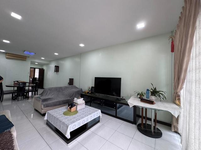 Condominium for sale in Malaka