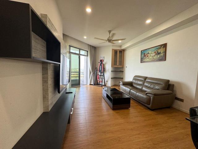 Condominium for rent in Malaka