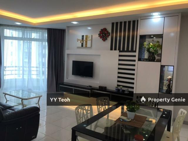 Condominium for sale in Malaka
