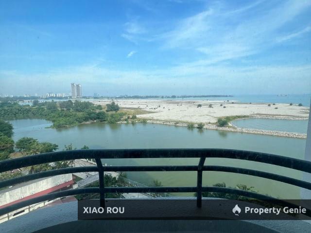 Apartment for sale in Malaka