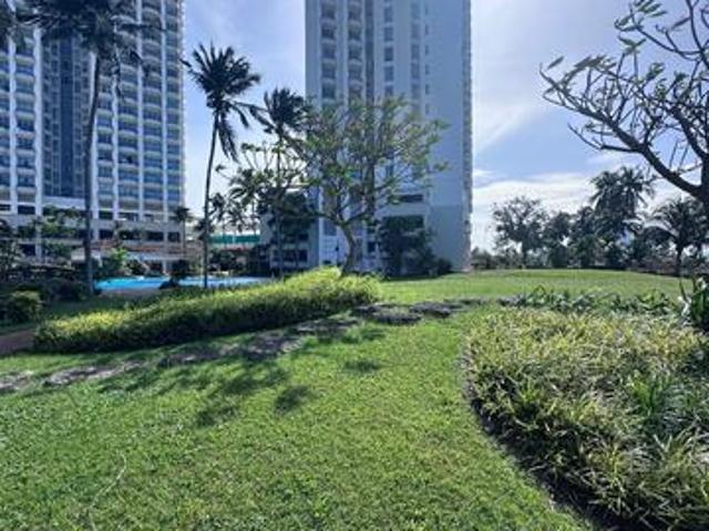 Condominium for sale in Malaka