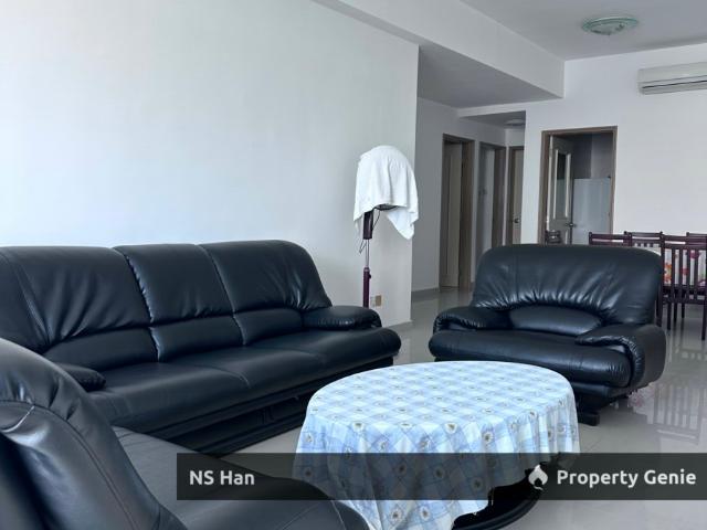 Condominium for sale in Malaka