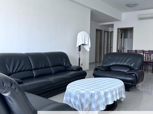 Condominium for sale in Malaka