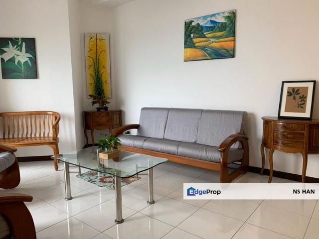 Condominium for sale in Malaka