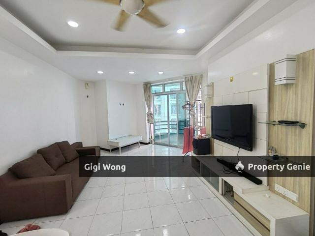 Condominium for rent in Malaka