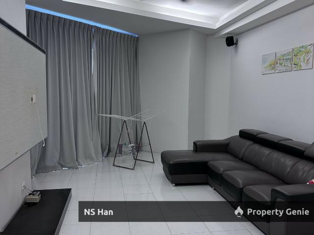 Condominium for sale in Malaka