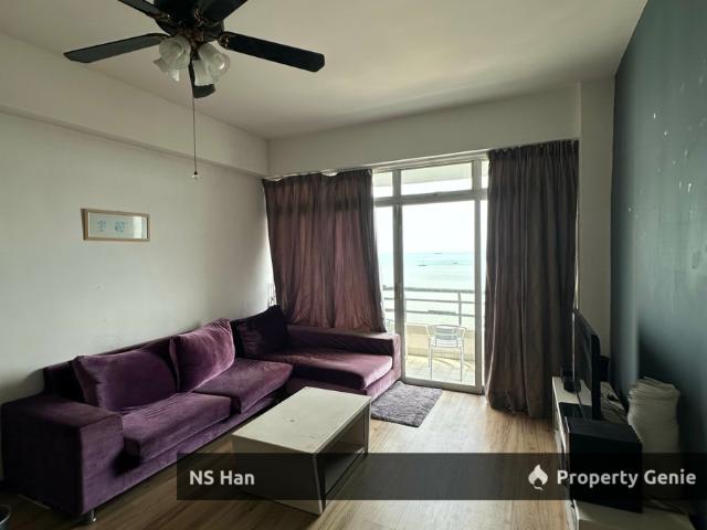 Condominium for sale in Malaka